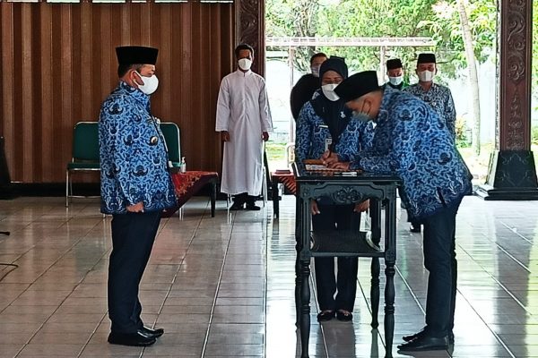 Bupati Lantik 29 Pejabat Fungsional