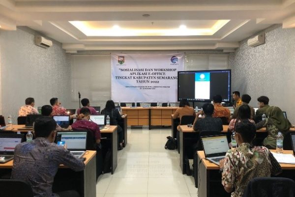 Aktualisasi Tanda Tangan Elektronik (TTE) dengan Aplikasi E-Office bagi Pemerintah Daerah di Kabupaten Semarang